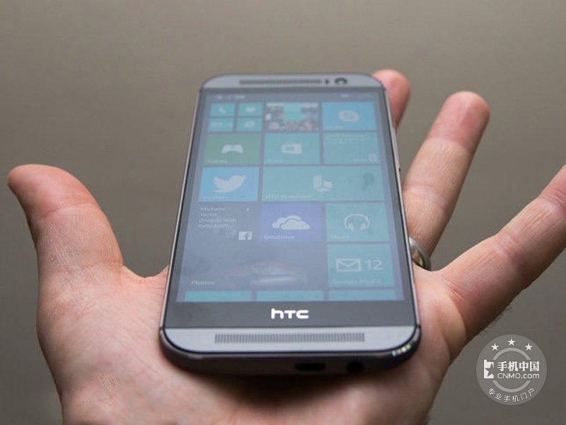 HTC One M8(WP8)